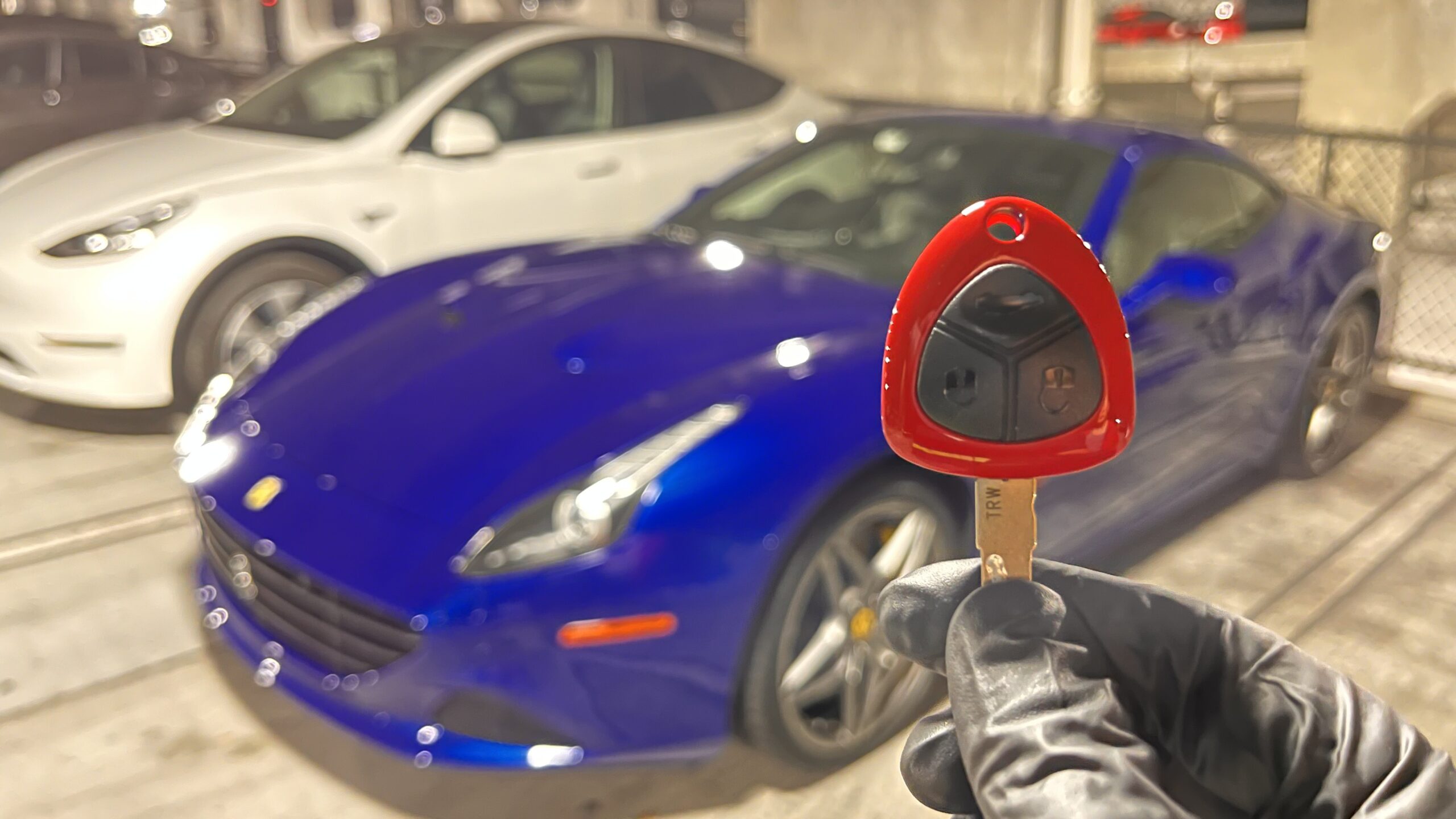 alt="Locksmith Ferrari key "